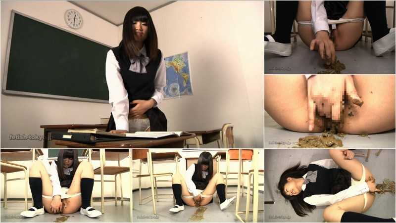 FTV-35 | Schoolgirl pooping and masturbating her shitty pyssy in a classroom.