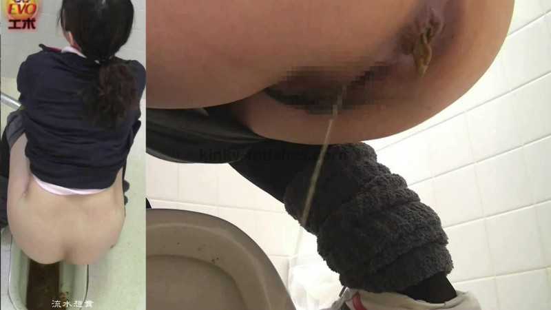Porn online EE-05 | Peeping on young girls during gym. Toilet pooping voyeur. javfetish