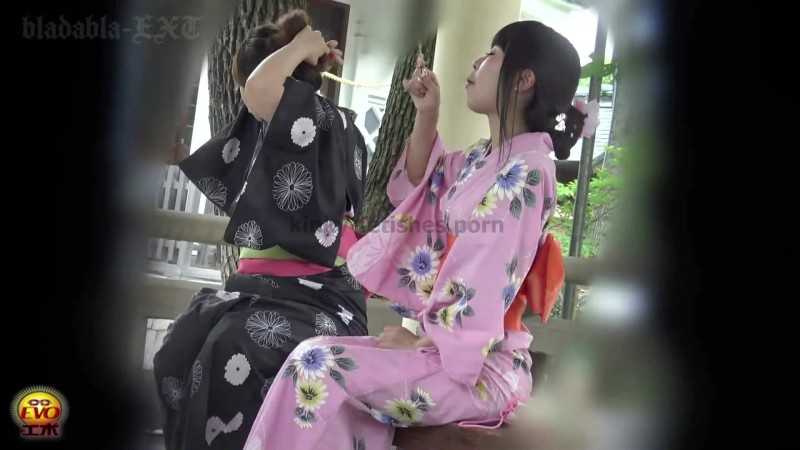 Porn online EE-182 [#1] | Girls wearing yukata and peeing on toilet during summer festival. javfetish