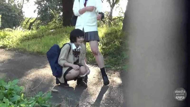 Porn online SL-01 | Girls students-kittens mischief peeing in the field. javfetish